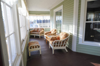 Water St. porch